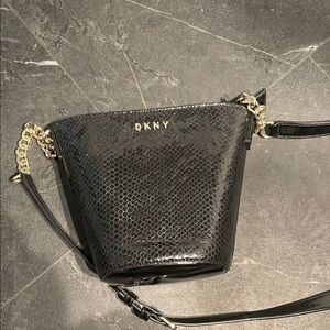 DKNY Black leather and Gold Crossbody Bag